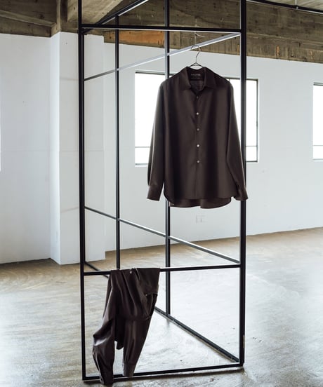 【01 series】Drown In The Shadows   -Brown-