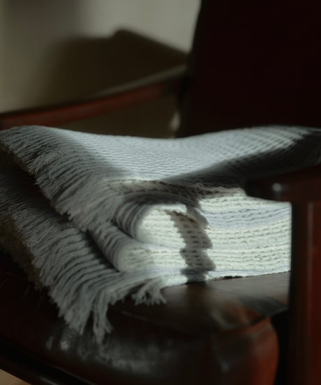 【houfu】Waffle Throw - Ash Blue / White -