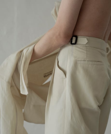【05 series】Utopia | Tailored half pants (Beige)