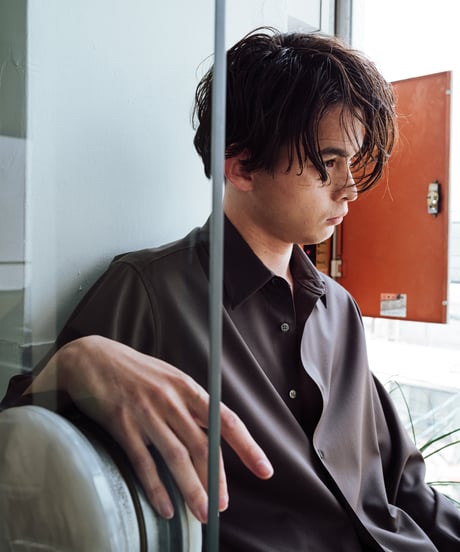 【01 series】Drown In The Shadows   -Black-