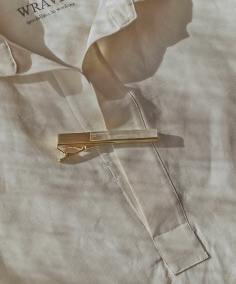 【05 series】Utopia |  Quartz Pin