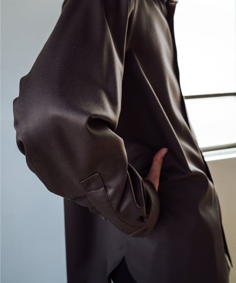 【01 series】Drown In The Shadows   -Brown-