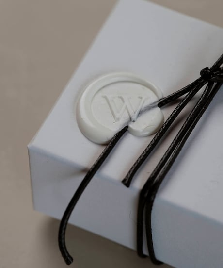 【05 series】Utopia |  Quartz Pin