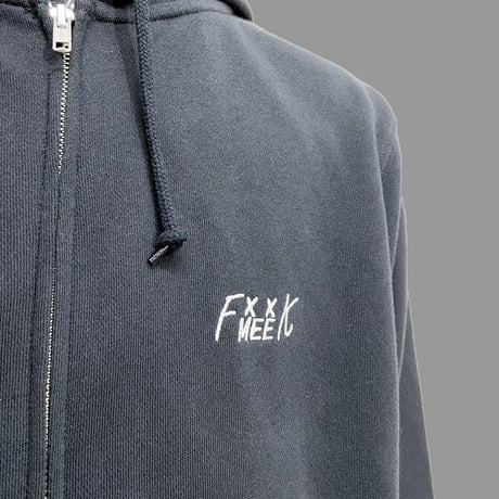 [MEE-013] CHEST EMBROIDERY HOODED SWEATSHIRT(BLK)