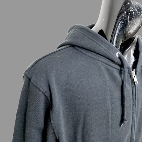 [MEE-013] CHEST EMBROIDERY HOODED SWEATSHIRT(BLK)
