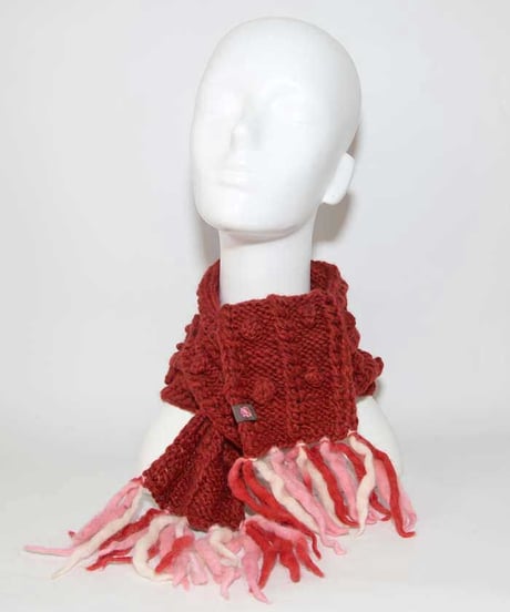 手編みニットマフラー