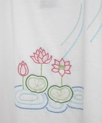 ロータス刺繍Tシャツ No.2 ( ロータス / 4.5oz ）