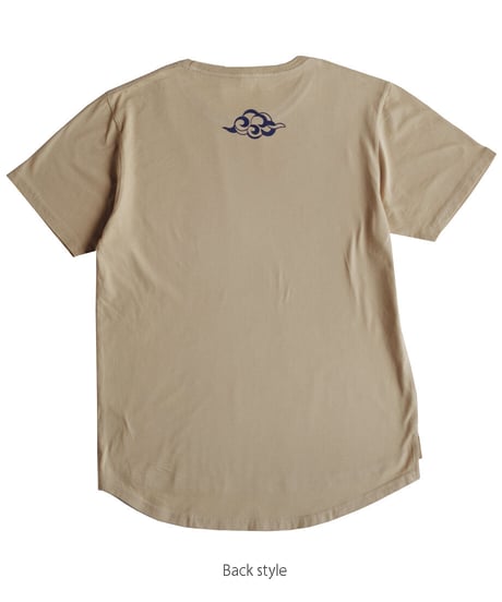 雲プリントTシャツ