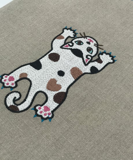 リネン刺繍サコッシュ ( No.11 ) 三毛ちゃん
