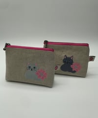 刺繍ポーチ（グレー猫）