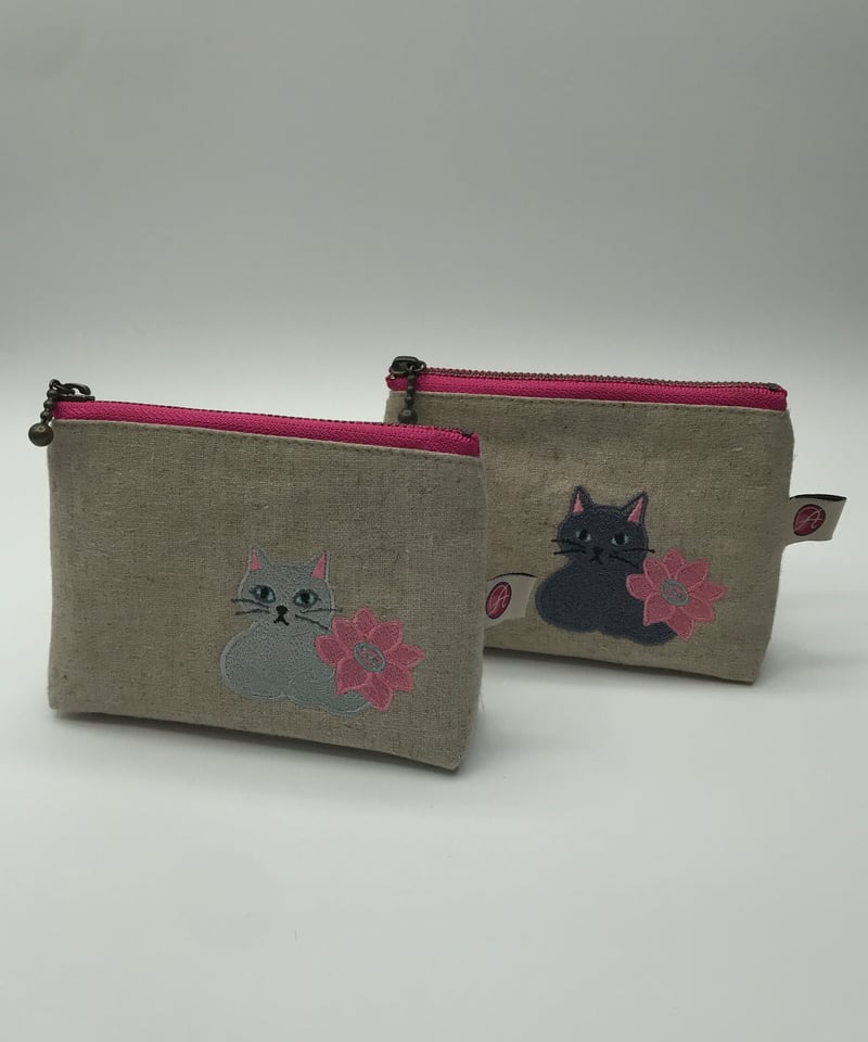 刺繍ポーチ（グレー猫） | A-rue OnlineShop