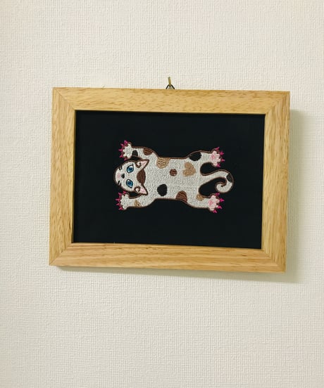 猫ちゃん刺繍画(2Lサイズ） No.６（三毛猫１）