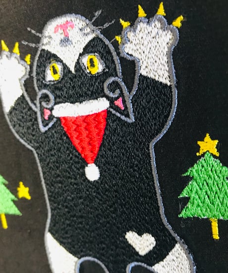猫ちゃん刺繍画(2Lサイズ）X'mas No.4（黒ハチワレ）