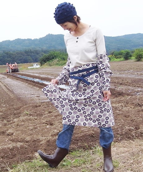 綿麻プリントエプロン (花柄)