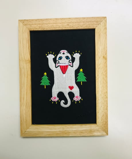 猫ちゃん刺繍画(2Lサイズ）X'mas No.3 (白ブルーアイ）