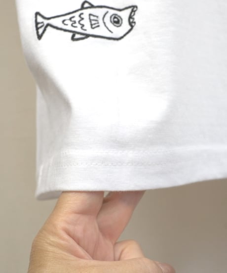 刺繍Tシャツ( おすわり猫ちゃん/6oz )