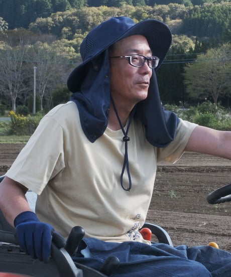 竹炭ファイバー垂れ付き帽子（ネイビー）