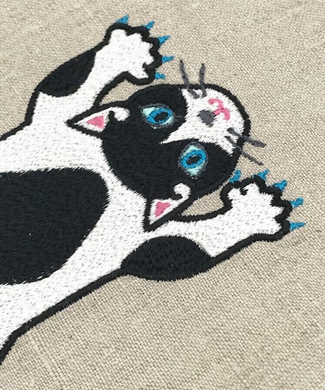 リネン刺繍サコッシュ ( No.02 )黒ハチワレちゃん