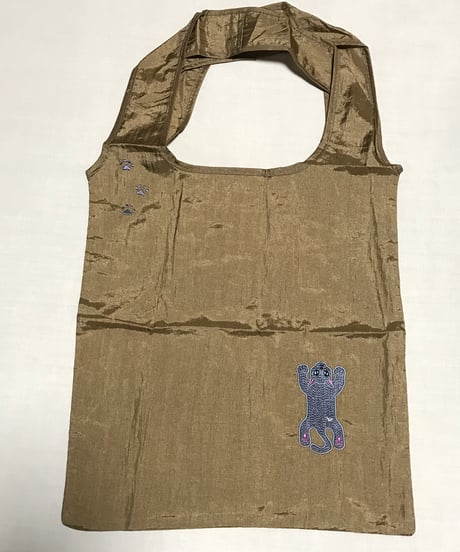 空飛ぶ猫ちゃんバッグ（グレー猫/クロ猫）