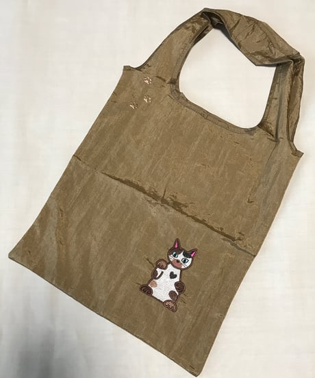 招き猫刺繍バッグ （三毛猫)