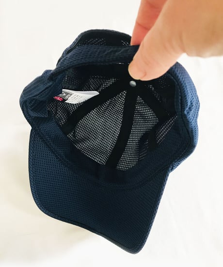 竹炭ファイバーの折りたたみキャップ（ネイビー）