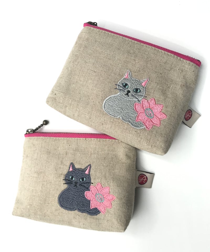 刺繍ポーチ（グレー猫） | A-rue OnlineShop