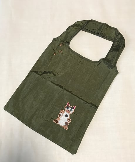 招き猫刺繍バッグ （三毛猫)