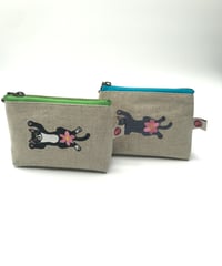 刺繍ポーチ（バンザイ猫 ）