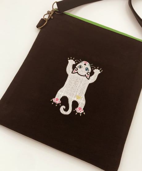 刺繍サコッシュ (CAT- No.1２)白猫オッドアイ