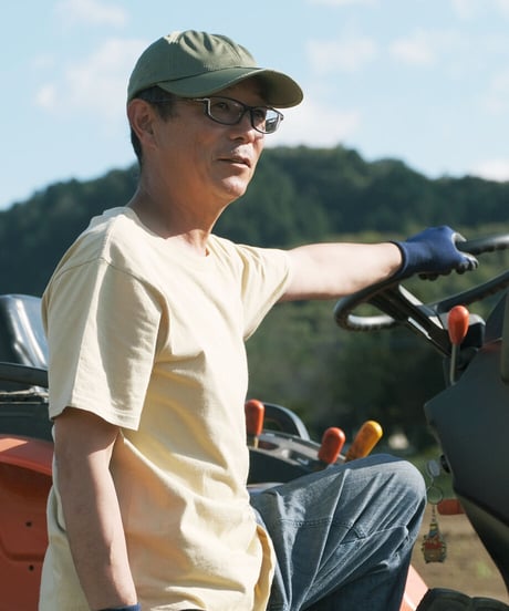 竹炭ファイバーの折りたたみキャップ（ミニタリーグリーン）