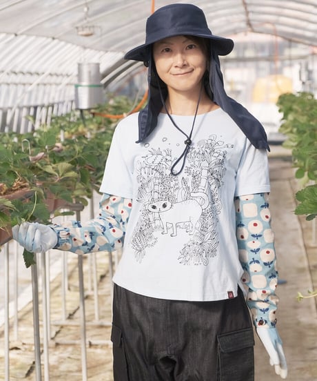 竹炭ファイバー垂れ付き帽子（ネイビー）