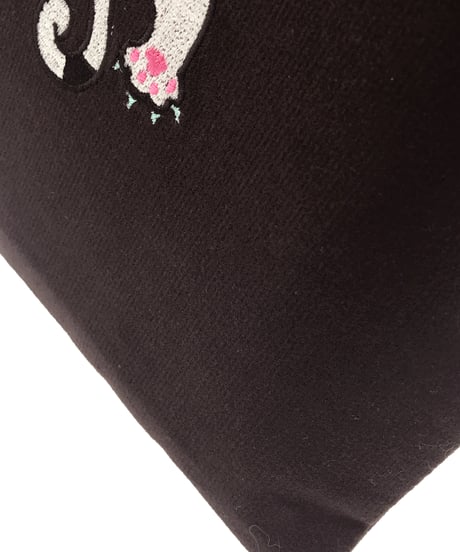 刺繍サコッシュ (CAT- No.5)黒ハチワレ２