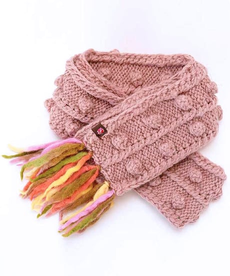 手編みニットマフラー