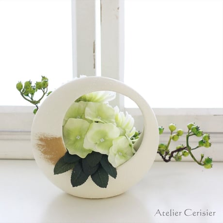 白緑菊の仏花＜あけぼの Sサイズ＞ プリザーブドフラワー