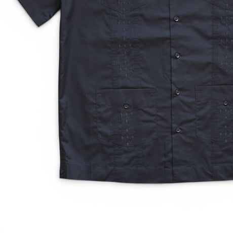 S〜L Cubavera Embroidered Guayabera Shirts Black