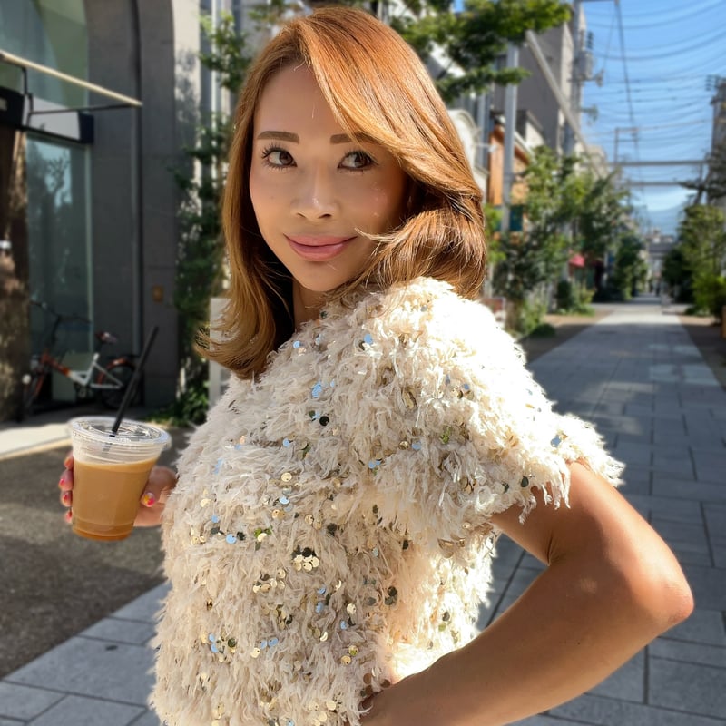 美品 VALENTINO ヴァレンティノ 刺繍 スパンコール ビーズ ニット M RED VALENTINO ヴァレンティノ ニット セーター 刺繍 - メルカリ