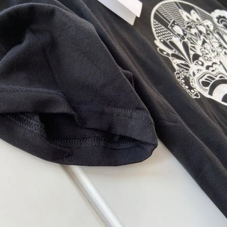 カルトゥッシュTシャツ