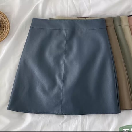 Mサイズeco leather skirt