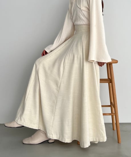 flare silhouette panel skirt (ivory)