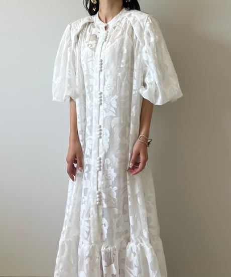 flower lace volume sleeve onepiece