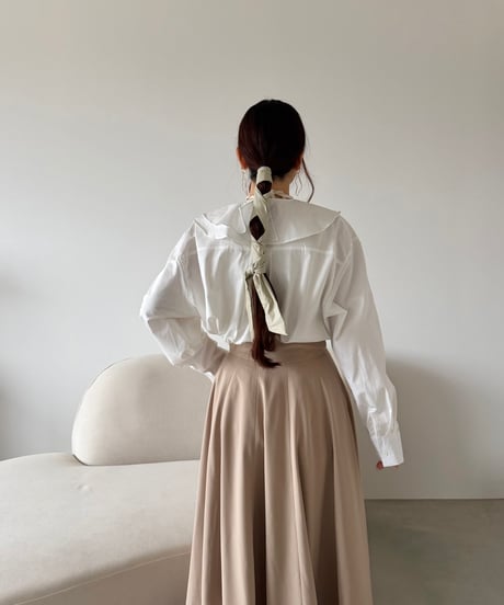 airy ruffle long blouse