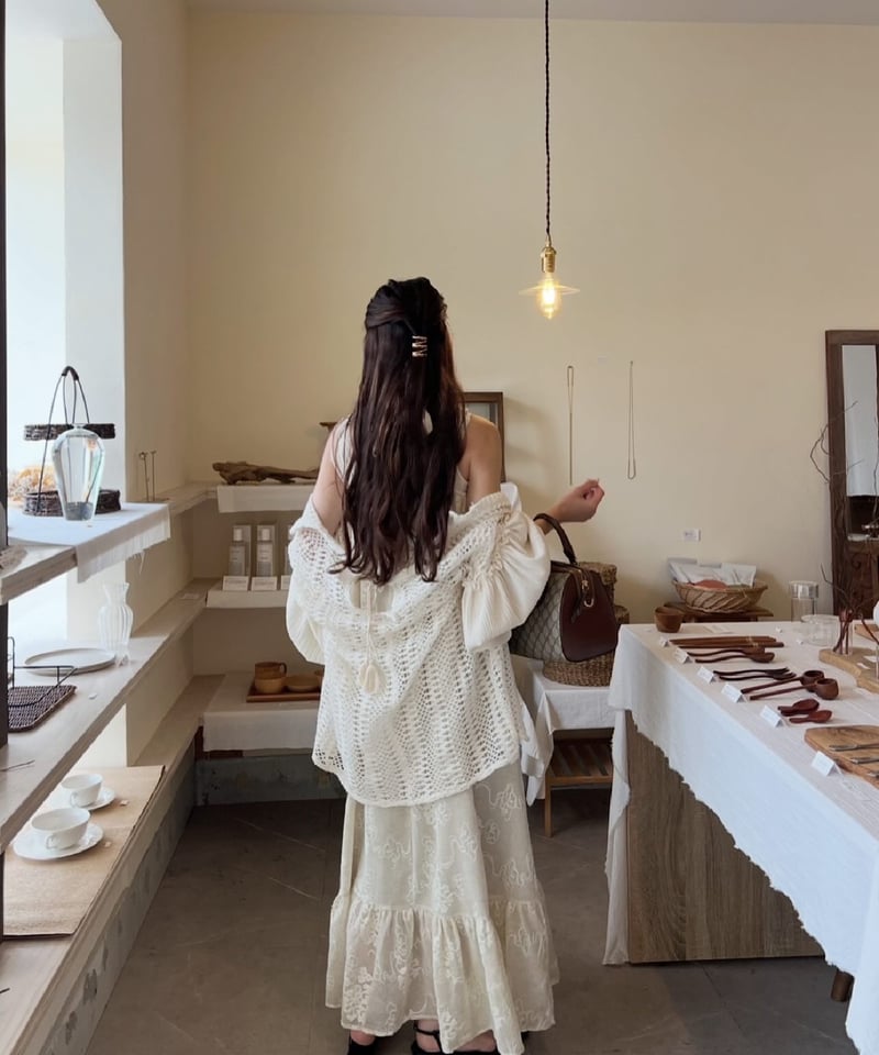 embroidery volume cami onepiece | AÉRMA boutique