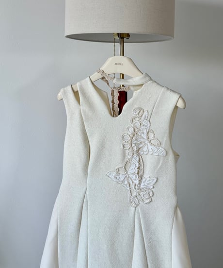 lace motif choker flare onepiece