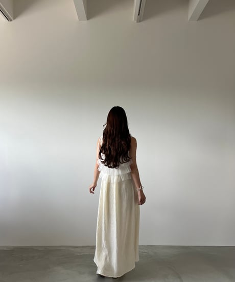 back silhouette pleats onepiece