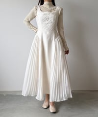 side pleats flare onepiece