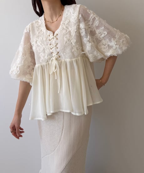 【再入荷】2way embroidery peplum tops
