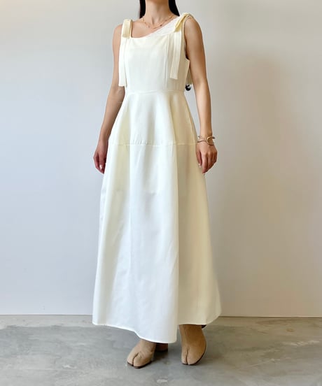 shoulder ribbon tai box onepiece