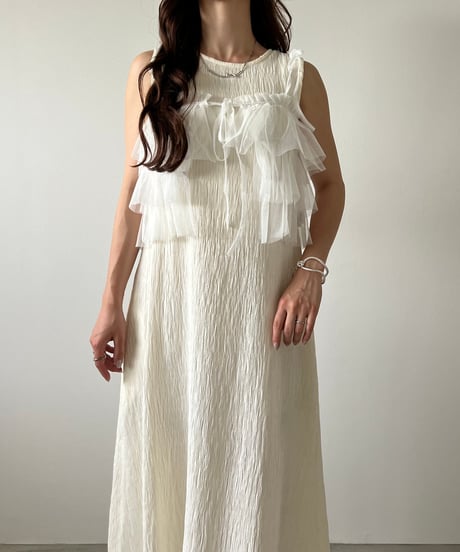 back silhouette pleats onepiece