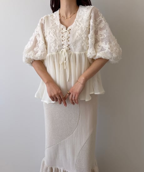 【再入荷】2way embroidery peplum tops