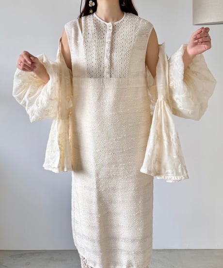 2way embroidery sheer volume blouse